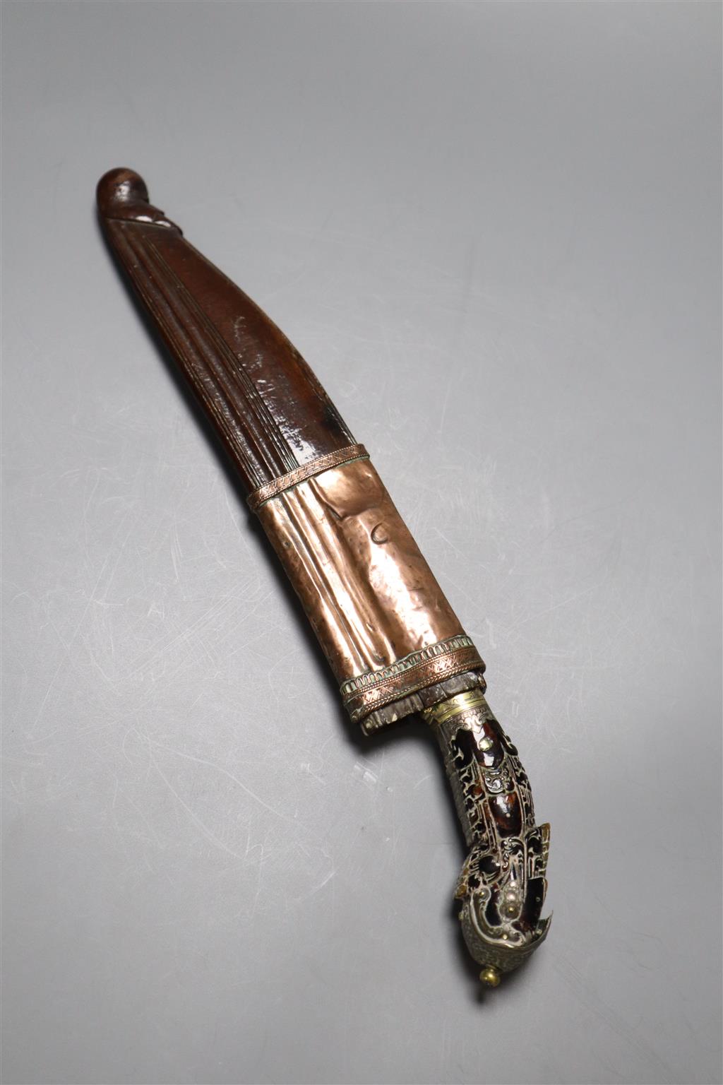 A Ceylonese Piha Kaetta knife